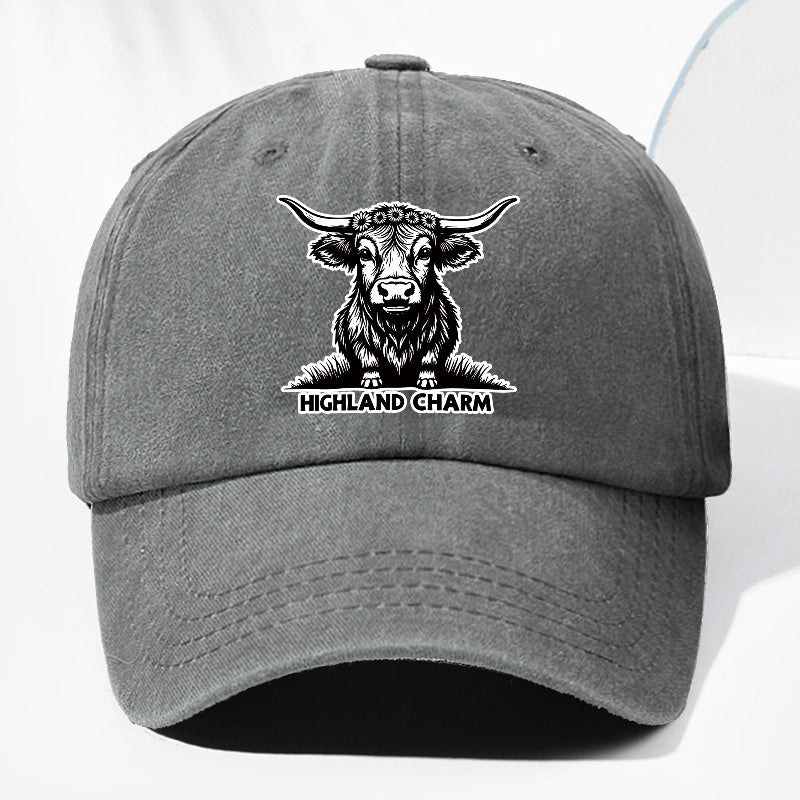 Unisex Small Cow HIGHLAND CHARM Animal Print Washed Vintage Baseball Cap Fashion Men Women Sun Hat Adjustable Size Trucker Hat Suitable for All Seasons Daily Wear