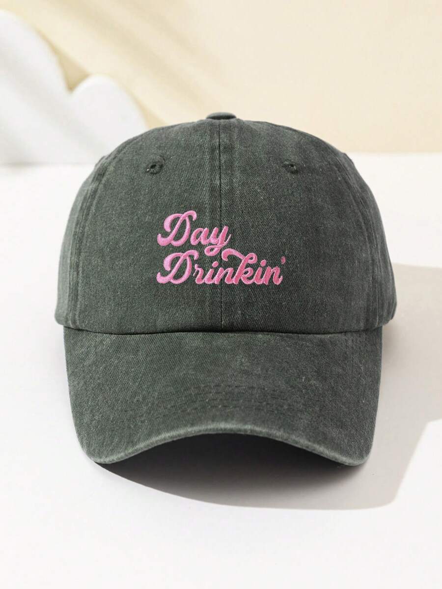 1 Stück modische, weiche Damen Baseball Kappe mit gesticktem "Day Drinkin" Text, verstellbare Krempe, atmungsaktiv für Outdoor Sport, Camping, Reisen, Urlaubsgeschenk