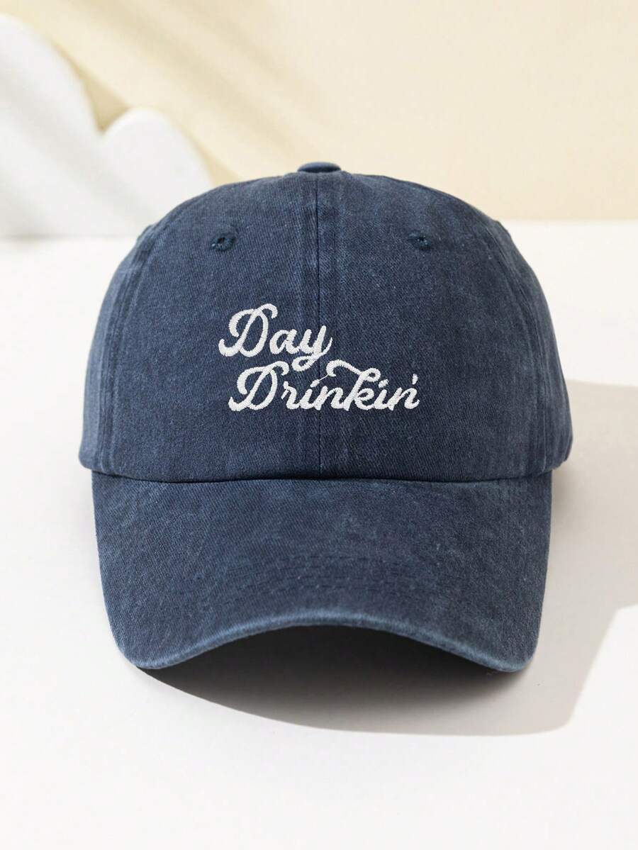 1 Stück modische, weiche Damen Baseball Kappe mit gesticktem "Day Drinkin" Text, verstellbare Krempe, atmungsaktiv für Outdoor Sport, Camping, Reisen, Urlaubsgeschenk