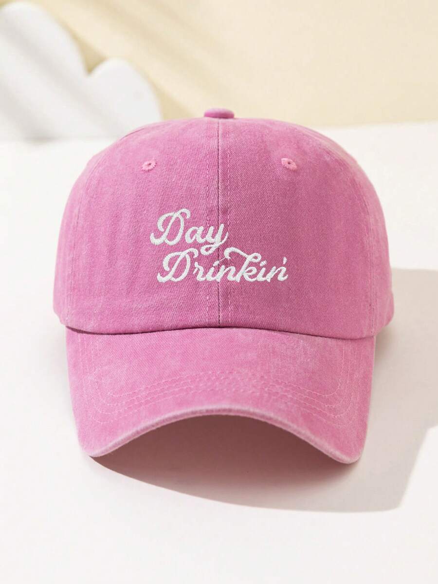 1 Stück modische, weiche Damen Baseball Kappe mit gesticktem "Day Drinkin" Text, verstellbare Krempe, atmungsaktiv für Outdoor Sport, Camping, Reisen, Urlaubsgeschenk