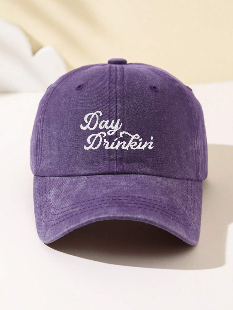 1 Stück modische, weiche Damen Baseball Kappe mit gesticktem "Day Drinkin" Text, verstellbare Krempe, atmungsaktiv für Outdoor Sport, Camping, Reisen, Urlaubsgeschenk