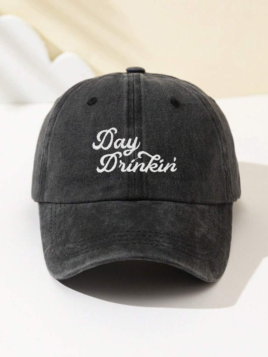 1 Stück modische, weiche Damen Baseball Kappe mit gesticktem "Day Drinkin" Text, verstellbare Krempe, atmungsaktiv für Outdoor Sport, Camping, Reisen, Urlaubsgeschenk