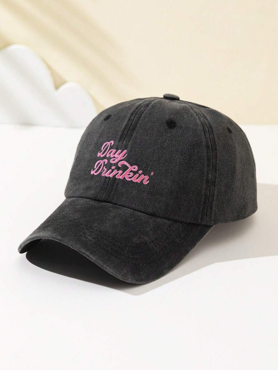 1 Stück modische, weiche Damen Baseball Kappe mit gesticktem "Day Drinkin" Text, verstellbare Krempe, atmungsaktiv für Outdoor Sport, Camping, Reisen, Urlaubsgeschenk