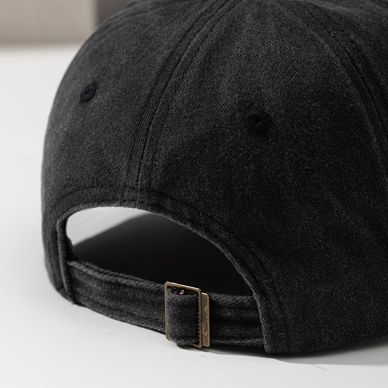 A Men'S Baseball Cap for Both Men And Women, with Cartoon Print, Adjustable, Fashionable And Versatile, Suitable for Outdoor Camping, Hiking, And Fishing