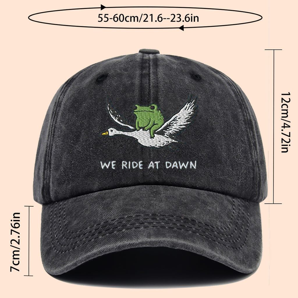 1pc Frog Riding a Goose Printed Flat Print Baseball Cap, Slimming When Worn. Stylish and Unique, Adjustable Size, Suitable for Both Men and Women. Ideal for Outdoor Activities, Vacations, Parties, Cycling, Daily Outings, or as a Holiday Gift.