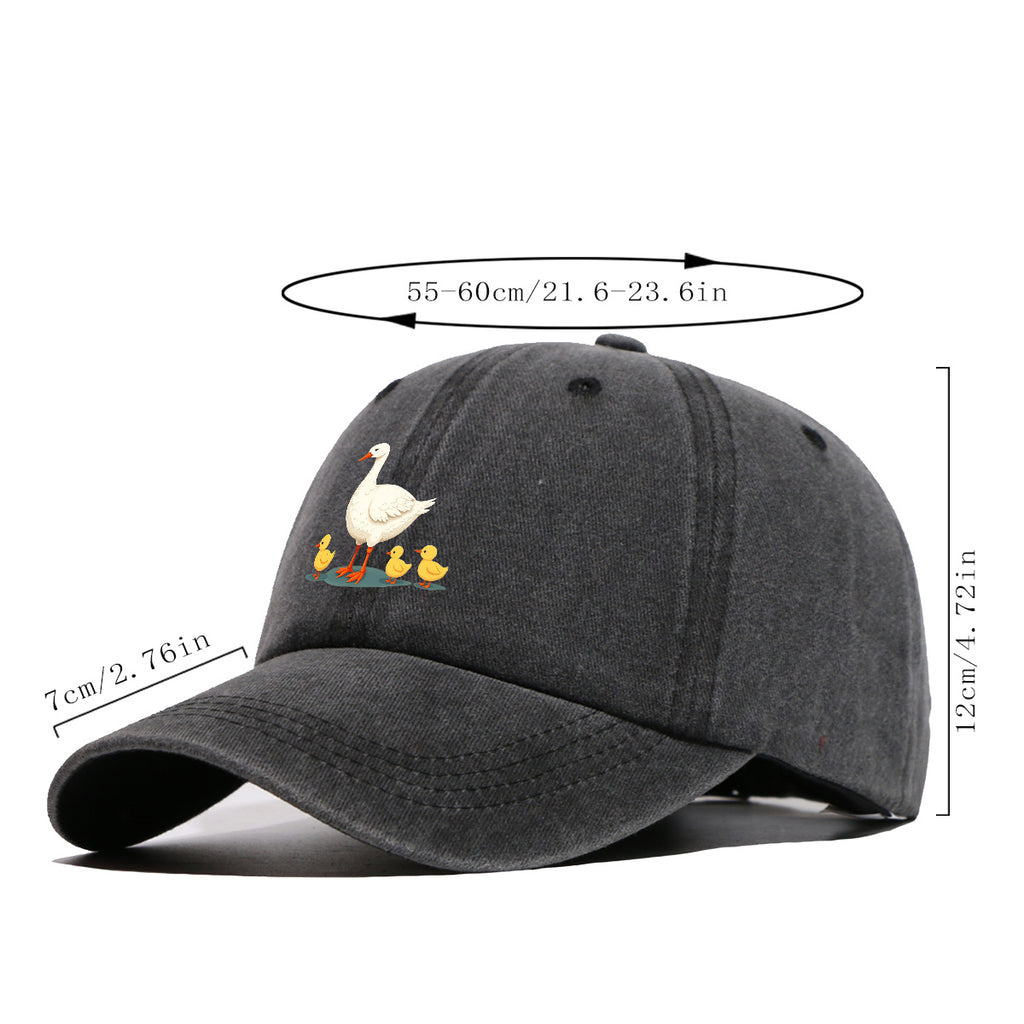 1pc Mother Goose And Three Little Yellow Ducks Warm Printed Baseball Cap Cute Pattern Sun Hat Fashionable And Versatile Unisex Duck Tongue Cap Adjustable Size Dad Fishing Hat Mom Strolling Hat Couple Skateboard Hat Suitable for Park Play
