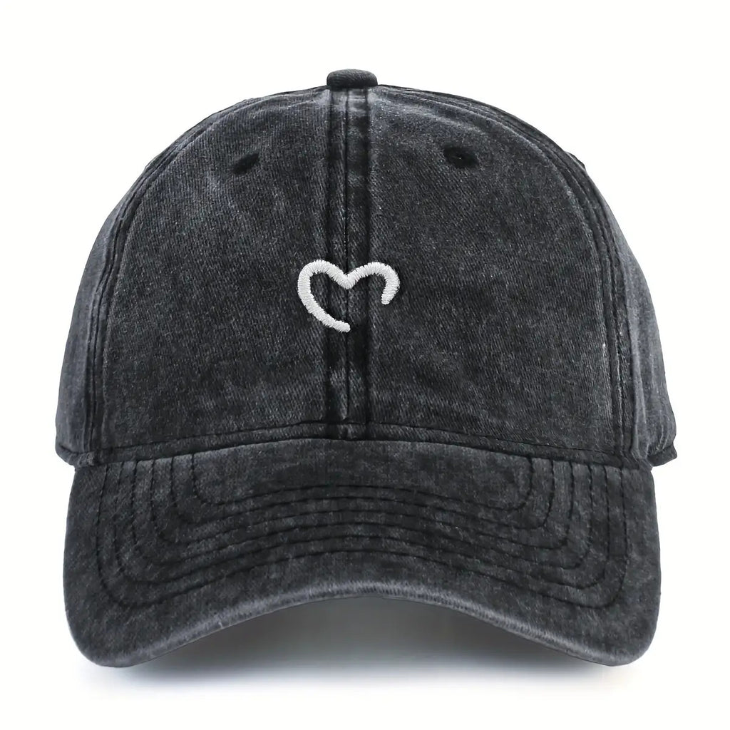 Women'S Heart-Shaped Embroidered Vintage Washed Baseball Cap, Adjustable Size, Suitable for Urban Vacation Wear